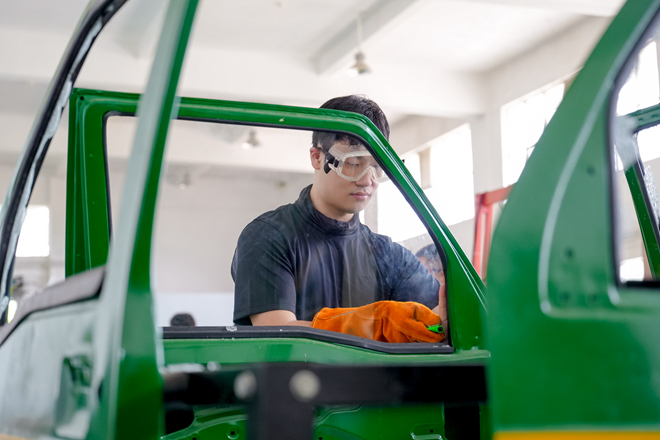 安路,特种驾驶,战术驾驶,侧滑管控,飘易环,侧滑车,EASYDIRFT,SKIDCAR