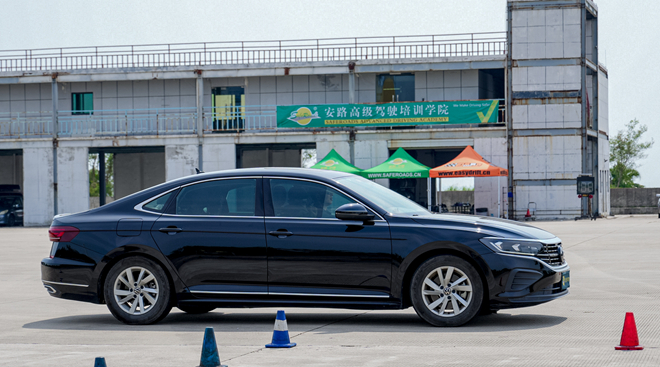 安路,特种驾驶,战术驾驶,侧滑管控,飘易环,侧滑车,EASYDIRFT,SKIDCAR