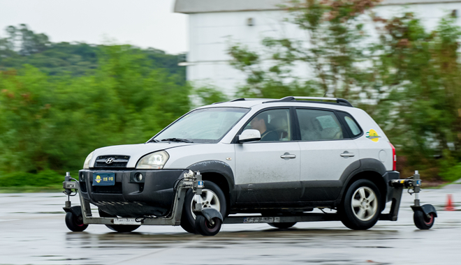 安路,特种驾驶,战术驾驶,侧滑管控,飘易环,侧滑车,EASYDIRFT,SKIDCAR