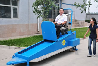 skidcar,模拟侧滑车,汽摩运动管理中心,安路,苏华龙