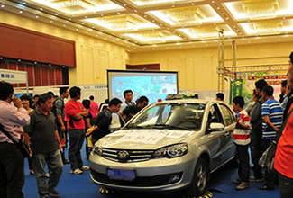 天津车展,skidcar,easydrift,侧滑车,飘易环,安路,苏华龙