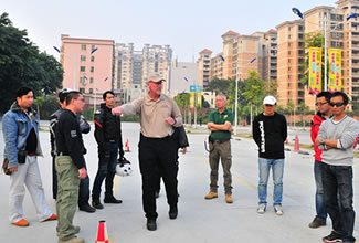 中国摩王,安路,摩托骑行技能
