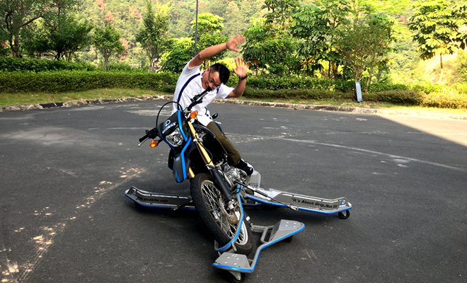 动力大联盟,侧滑摩托架,Skidbike,安路