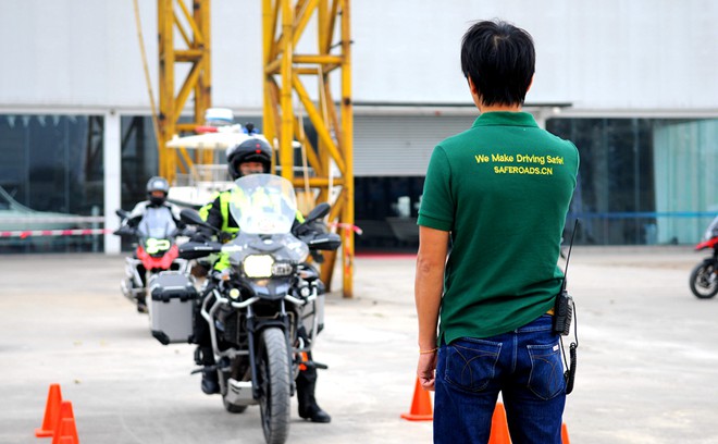 BMW,宝马摩托车,安驾培训,摩托培训,BMW Motorrad,苏华龙,黄世钊