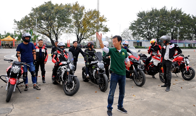 杜卡迪,骑行安全,安全骑行,骑行培训,黄世钊,安路,苏华龙,广东圣道