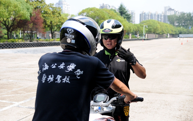 skidbike,安路,上海公安学院,摩托车侧滑模拟架,摩托训练设备