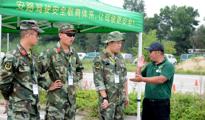 战术驾驶培训,特种驾驶培训,安路,海南省公安厅警卫局,苏华龙,光头佬何伟航