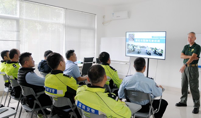 警用骑行培训,安路,苏华龙,安路驾驶培训,战术驾驶培训,特种驾驶培训,驾驶安全,驾驶技能培训
