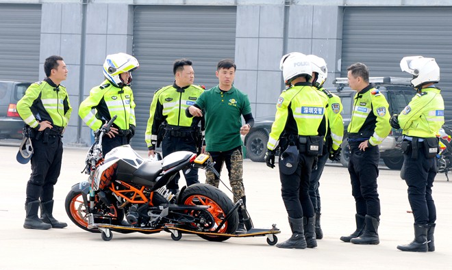 警用骑行培训,安路,苏华龙,安路驾驶培训,战术驾驶培训,特种驾驶培训,驾驶安全,驾驶技能培训