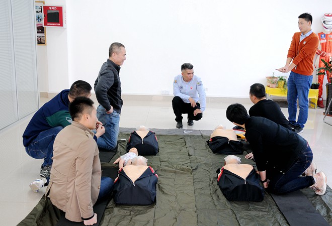 安保驾驶,战术驾驶,安路,苏华龙,特种驾驶
